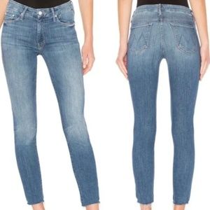 MOTHER- Looker Ankle Fray (Size 27)